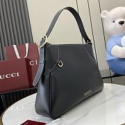 Gucci Emblem Large Shoulder Bag 'Black' 37x23x8cm - 4