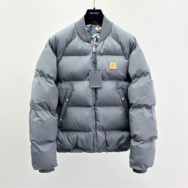 Louis Vuitton Reversible Puffer Jacket 1AILOI - 1
