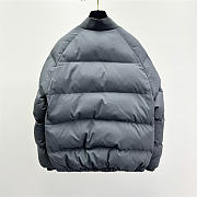 Louis Vuitton Reversible Puffer Jacket 1AILOI - 6
