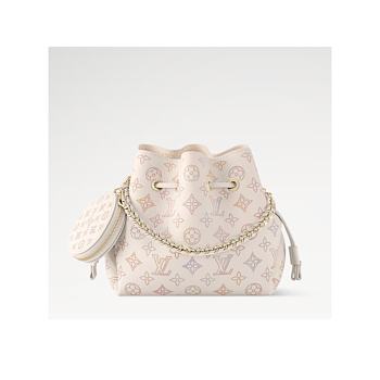 Louis Vuitton Bella M15114 19 x 22 x 14 cm