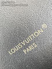 Louis Vuitton Coussin Backpack PM Black M13357 21 x 26 x 10 cm - 3