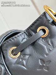 Louis Vuitton Coussin Backpack PM Black M13357 21 x 26 x 10 cm - 4