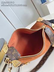 Louis Vuitton Side Trunk MM M15072 23.5 x 16 x 8.5 cm  - 2