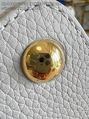 Louis Vuitton Capucines BB M25466 27 x 17.3 x 9 cm - 4