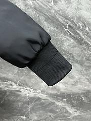 Moncler Navy & Off-White Timur Bomber Jacket & Down Vest Set 232111M175001 - 4