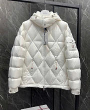Moncler Premium Quality Warm Puffer Jacket Mens White 1024256405 - 2