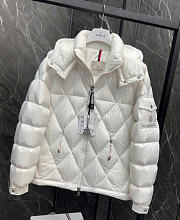 Moncler Premium Quality Warm Puffer Jacket Mens White 1024256405 - 3