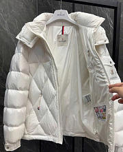 Moncler Premium Quality Warm Puffer Jacket Mens White 1024256405 - 4