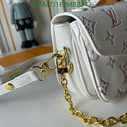 Louis Vuitton Pochette Métis East West Dream M25682 21.5 x 13.5 x 6 cm - 3