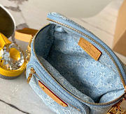 Louis Vuitton By The Pool Mini Bumbag M83353 17 x 12 x 9.5 cm - 6