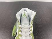 Air Jordan 1 Mid Green Python (Women's) DV2959-113 - 4