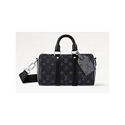 Louis Vuitton Keepall Bandoulière 25 Monogram Eclipse M46271 25 x 15 x 11 cm - 1