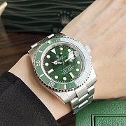 Rolex Steel Submariner Date The Hulk Green Dial 116610LV 40mm - 4