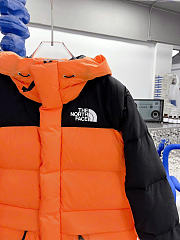 THE NORTH FACE WOMENS RETRO HIMALAYAN DOWN PARKA Burnt Orange NF0A4QYX - 6