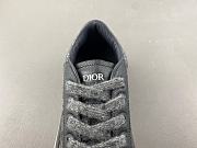 Dior B33 Spin Sneaker Anthracite grey grained calfskin and anthracite grey Dior Oblique Canvas 3SN303AAP_H870 - 5