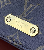 Louis Vuitton Wallet On Chain Lily M46919 20.7 x 10.2 x 3.5 cm - 4