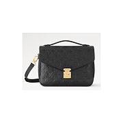 Louis Vuitton Pochette Métis Black M41487 25 x 19 x 7 cm - 1