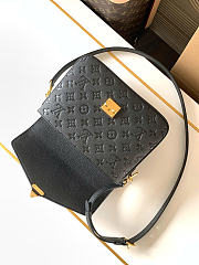 Louis Vuitton Pochette Métis Black M41487 25 x 19 x 7 cm - 4