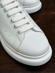 Alexander McQueen Oversized White Grey Blue (Women's) 553770WHGP79412/553770WIEF19412 - 3