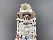 Louis Vuitton Trainer Sneaker Brown 1AJAGU - 4