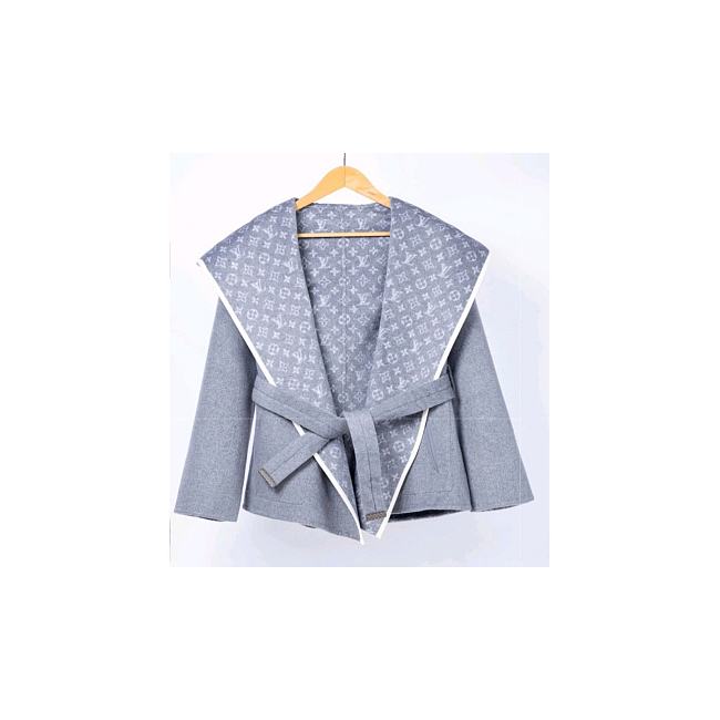 Louis Vuitton Reversible Short Hooded Wrap Coat Mouse Grey 1AJESW - 1