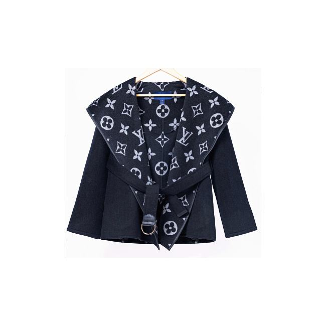  Louis Vuitton Signature Short Hooded Wrap Coat Black 1AJG96  - 1