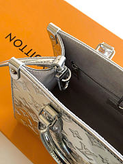 Louis Vuitton OnTheGo PM M26373 25 x 19 x 11.5 cm - 3