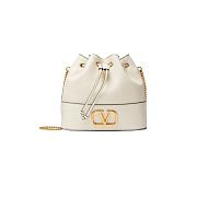 Valentino Garavani mini sac en cuir à bride en chaîne Taille unique 16583368 20x17x8.5cm - 1