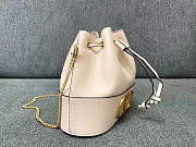 Valentino Garavani mini sac en cuir à bride en chaîne Taille unique 16583368 20x17x8.5cm - 2