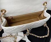 Chanel Mini Flap Bag Global Chain White Size 20 cm - 2