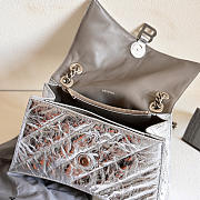 Balenciaga silver leather crush bag size 31x19.8x69cm - 6