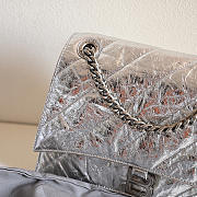 Balenciaga silver leather crush bag size 31x19.8x69cm - 3