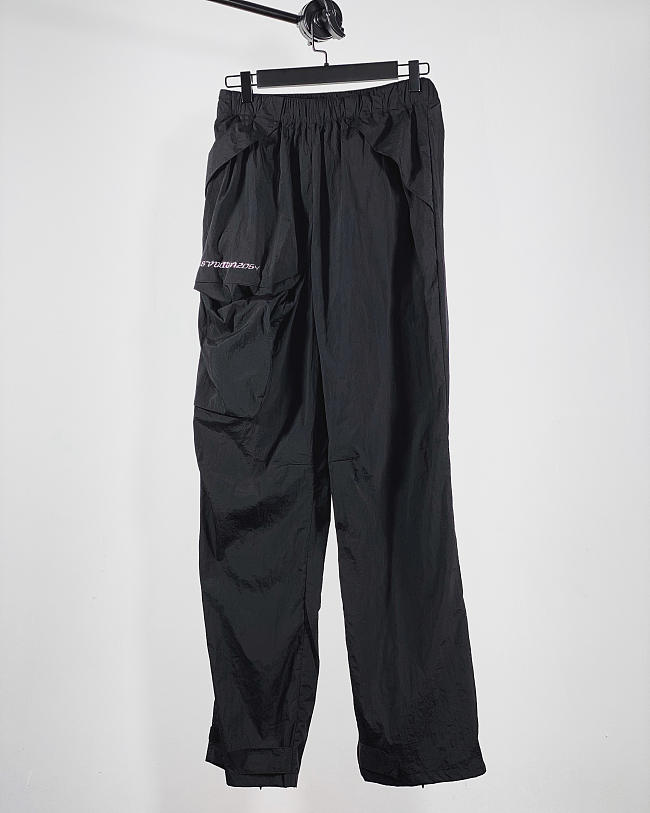 Louis Vuitton SPORTY TECHNICAL PANTS - 1