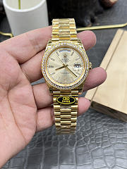 Rolex Day-Date 40mm reference 228348RBR - 5