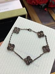 Van Cleef & Arpels four-leaf clover five-flower laser gun black bracelet  - 5