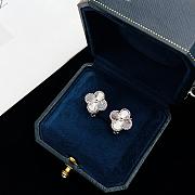 VCA high-jewelry four-leaf clover earrings  - 4
