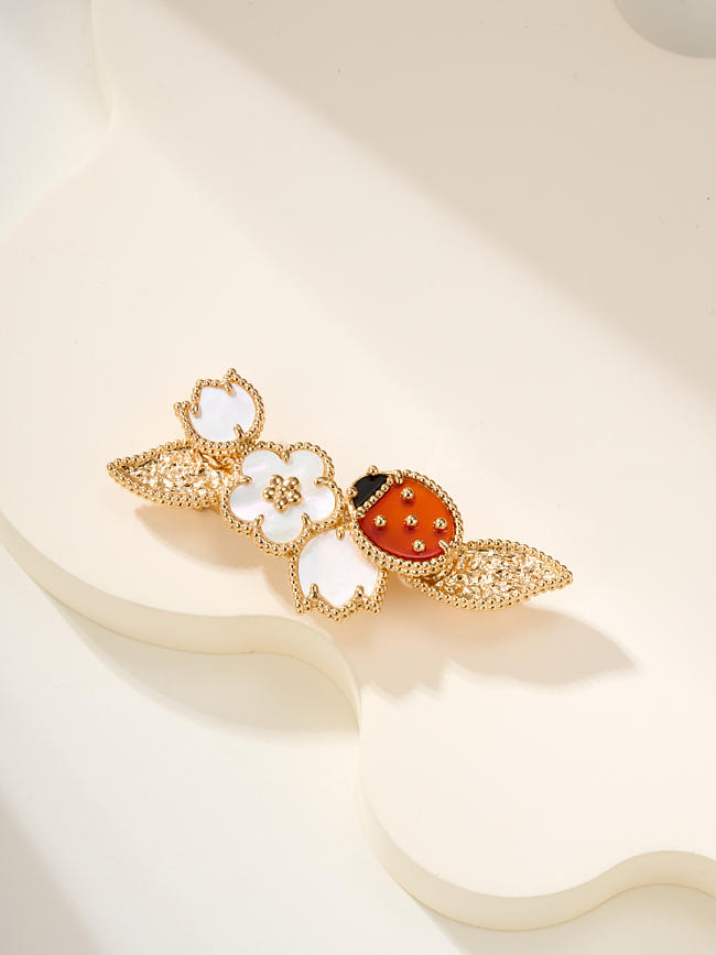 VCA The Lucky Spring collection features brooches - 1