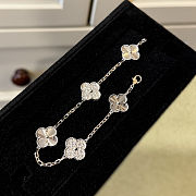 Van Cleef & Arpels five-flower laser-cut full diamond bracelet - 6