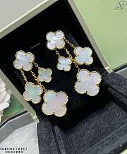 VCA Premium White Mother-of-Pearl Four-Flower and Four-Leaf Clover Earrings - 5