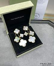 VCA Premium White Mother-of-Pearl Four-Flower and Four-Leaf Clover Earrings - 3