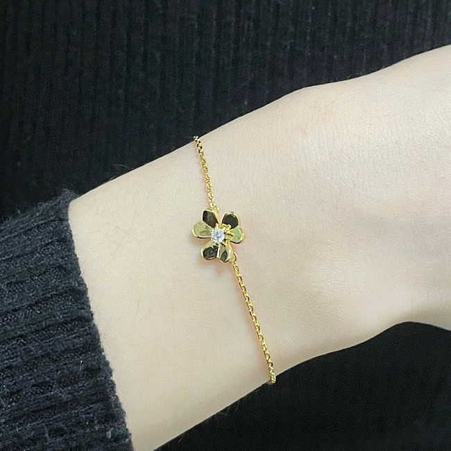 VCA mini light gold clover bracelet - 1
