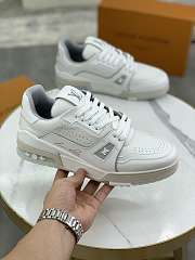 Louis Vuitton Trainer White Grey Signature 1A8WAY - 4