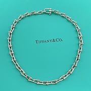 Tiffany's Latest U-Shaped Silver Necklace - 1