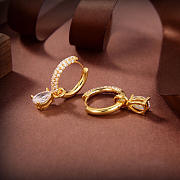 Celine's new artistic earrings - 5