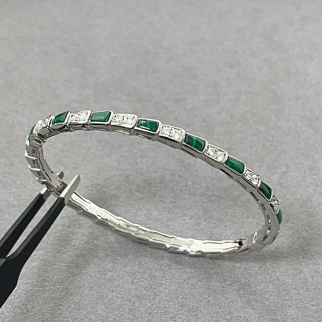 Bulgari snake bone bracelet silver and peacock green - 1