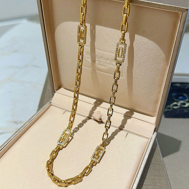 Bvlgari divas dream necklace is in perfect condition - 1