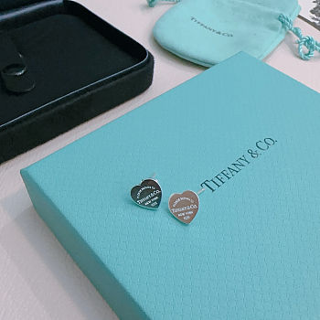 Tiffany & Co. New Heart Earrings