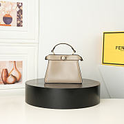 Fendi Peekaboo I see u beige handbag 20cm - 6