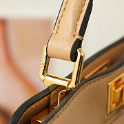 Fendi Peekaboo I see u Honey Beige handbag 20cm - 3