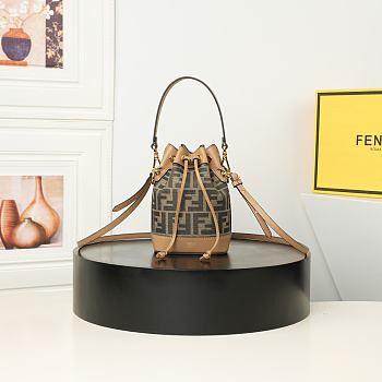 Fendi Mon Tresor bucket bag – FF canvas (Zucca) 10x12x18cm